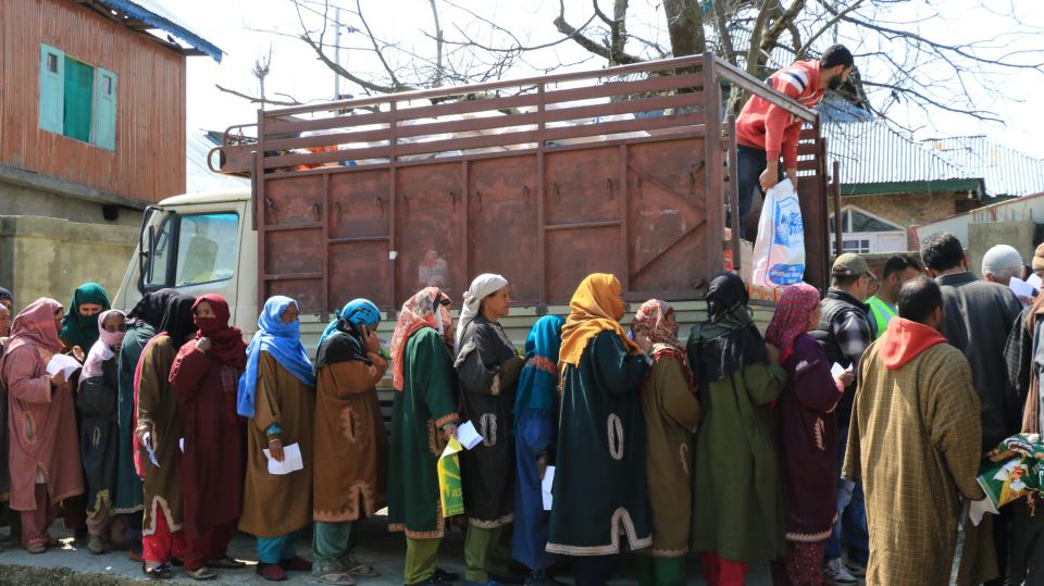 Food Assistance Programme-i  Distribution In Kashmir, India During The Year 2025